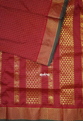 Reddish Maroon - 9 yards Gadwal Silk Cotton Saree Muthukattam with Zari Border - Best for Small Functions