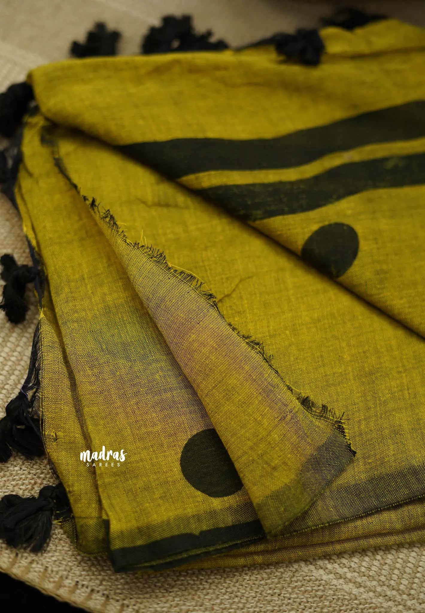 Polka dots Khadi Mehandi green - Actress Suhasini saree - Madras Sarees