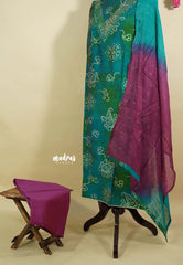 Amitha – Teal Green Elegand bandhani dualshade semi silk salwar suit with v neck and mul cotton dupatta and bottom