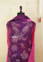 Amitha – Plum Purple Elegand bandhani dualshade semi silk salwar suit with v neck and mul cotton dupatta and bottom