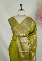 Mehndi Green - Madhuram - Soft Matka Silk with Laksham Buttas Floral Border and Rich Pallu - Best for Diwali Festive