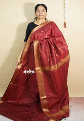 Majestic Maroon - Mangalgiri semi pattu buttas body with zari border