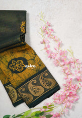 Midnight Emerald Green - Premium 120 count Margazhi Sungudi Checks and batik muppagam Mango Border - NO BLOUSE Best for Temple Visit | Summer Wear