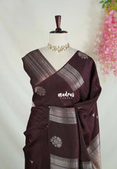 Coffee Brown - Vadhanam - 120 Count Linen Tussar Saree with Jimiki Buttas and Rich Pallu - Perfect for Diwali Festive