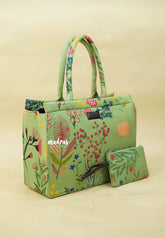 MS7 Quilted European-Style Laptop Bag – Botanical Green