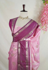 Lotus Pink - Sico Gadwal Semi Silk Checks with Buttas and Rettapet Border - Best for Diwali Functions | Temple Visit