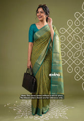 Green with Yellowish Orange - Classic Kanchi Cotton Kandangi Checks Zari Border without Blouse - Best for Temple Visit