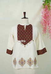 Ivory Beige – Aavani - Pre-Washed Handspun Cotton Ready-Made Short Top for Women Ajrakh Print with Coin Detailing – Perfect for Office & Everyday Wear