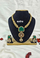 Aimpon - Hasli Kundan Kante Set with Earrings for Women and Girls