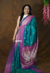 Dual Shade Peacock Green - Kanimozhi - Soft Silk Saree with Leaf Buttas - Perfect for Festive Wear