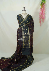 Dual Shade Midnight Maroon - Kanimozhi - Soft Silk Saree Rettapet Border with Floral Buttas - Best for Small Functions