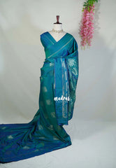 Dual Shade Teal Blue - Kanimozhi - Soft Silk with Kolam Weaving Body and Rich Pallu - Best for Pooja Functions