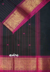 Karthigai silk cotton Stripes body vanasingaram border - Black