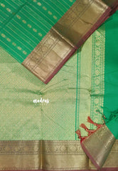 Dark Pretty Parrot Green - Korvai silk cotton rich pallu With vaira oosi body