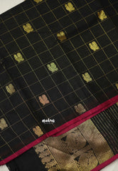 Korvai silk cotton Checks With annam Buttas Black - Madras Sarees