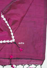 Leela - Plain khadi with floral lace border - Magenta