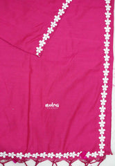 Leela - Plain khadi with floral lace border - Rani pink