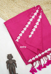Leela - Plain khadi with floral lace border - Rani pink