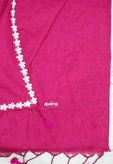 Leela - Plain khadi with floral lace border - Rani pink