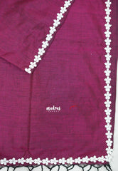 Leela - Plain khadi with floral lace border - Magenta