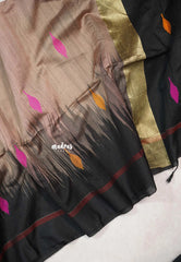 Maheswari - lightweight cotton silk with border - Soft Amber (assorted buttas)