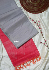 Pearl Grey - Kumudavalli - Pure Jute Silk Saree with Contrast Pallu and Blouse - Perfect for Wedding Functions