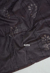 Muted Dark Chocolate Brown - Sithara - Tussar Saree Thread Line Weaving Body with Contrast Pallu and Blouse - Best for Office Wear