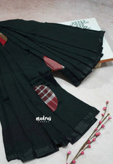 Midnight Dots – Black Handcrafted Mul Cotton Saree