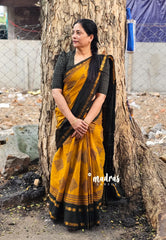 Temple turmeric - Subbulakshmi – Madras Margazhi Special Sungudi Cotton with kolam body rudraksham border