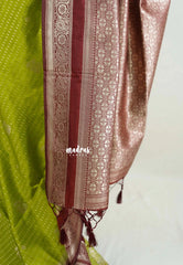 Chutney Green - Vadhanam - Jute Tussar Silk Saree Flower Border with Buttas Contrast Pallu and Blouse - Perfect for Diwali Festive
