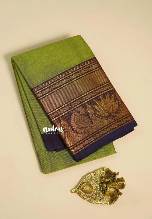 Fresh Leaf Green - Classic Kanchi cotton with Big Border no Blouse
