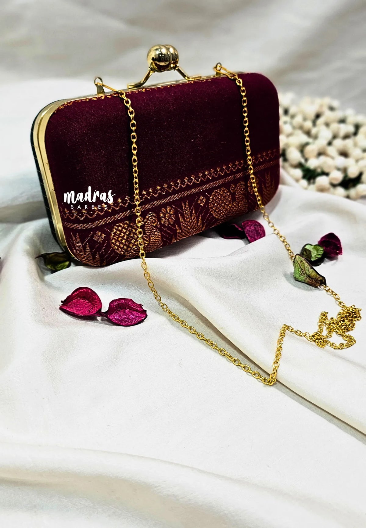 MS7 - Double Side Different Design Premium Sungudi Fabric Maroon with Green Muthukattam Design Pin-tuck with Box Clutch for Women
