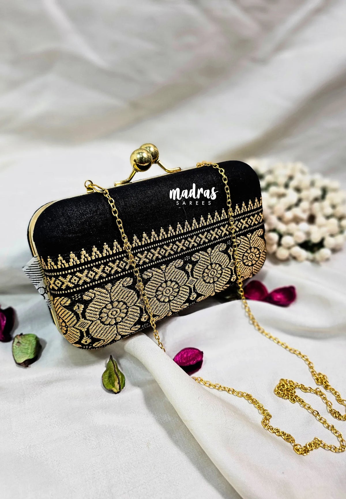 MS7 - Premium Sungudi Fabric Black with Traditional Border Pin-tuck with Box Clutch for Women