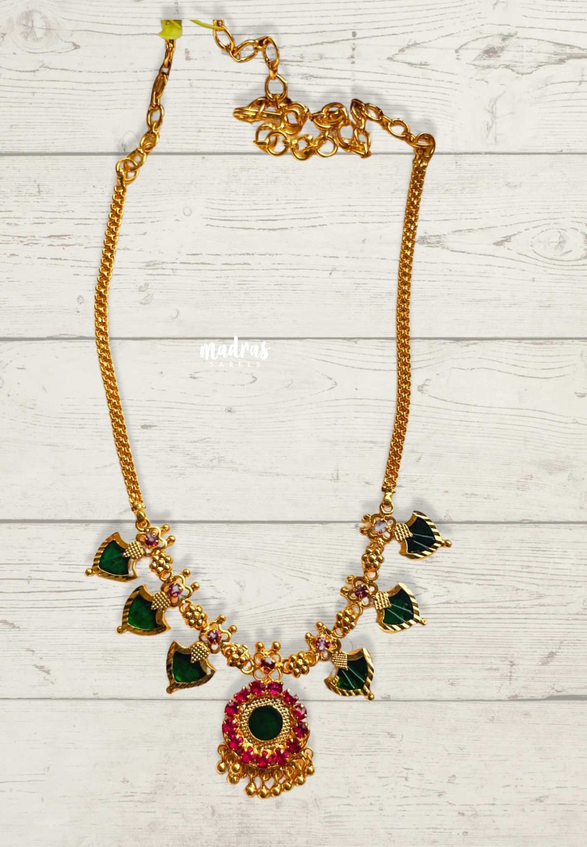 Aimpon Kerala traditional Palakka Green Neck chain