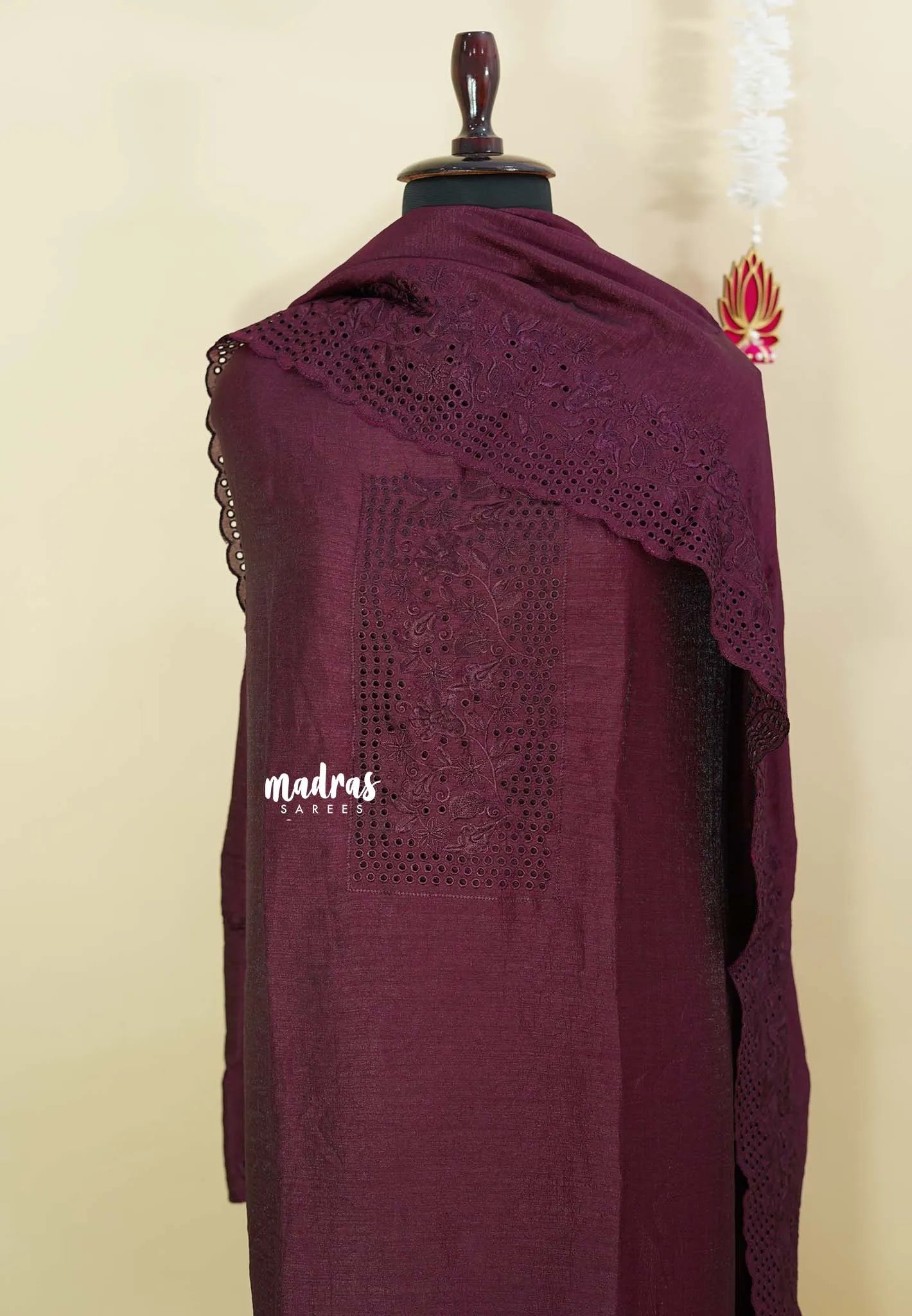 Amitha – Wine Plum Crushed semi silk hakkoba yoke and scallop dupatta with bottom