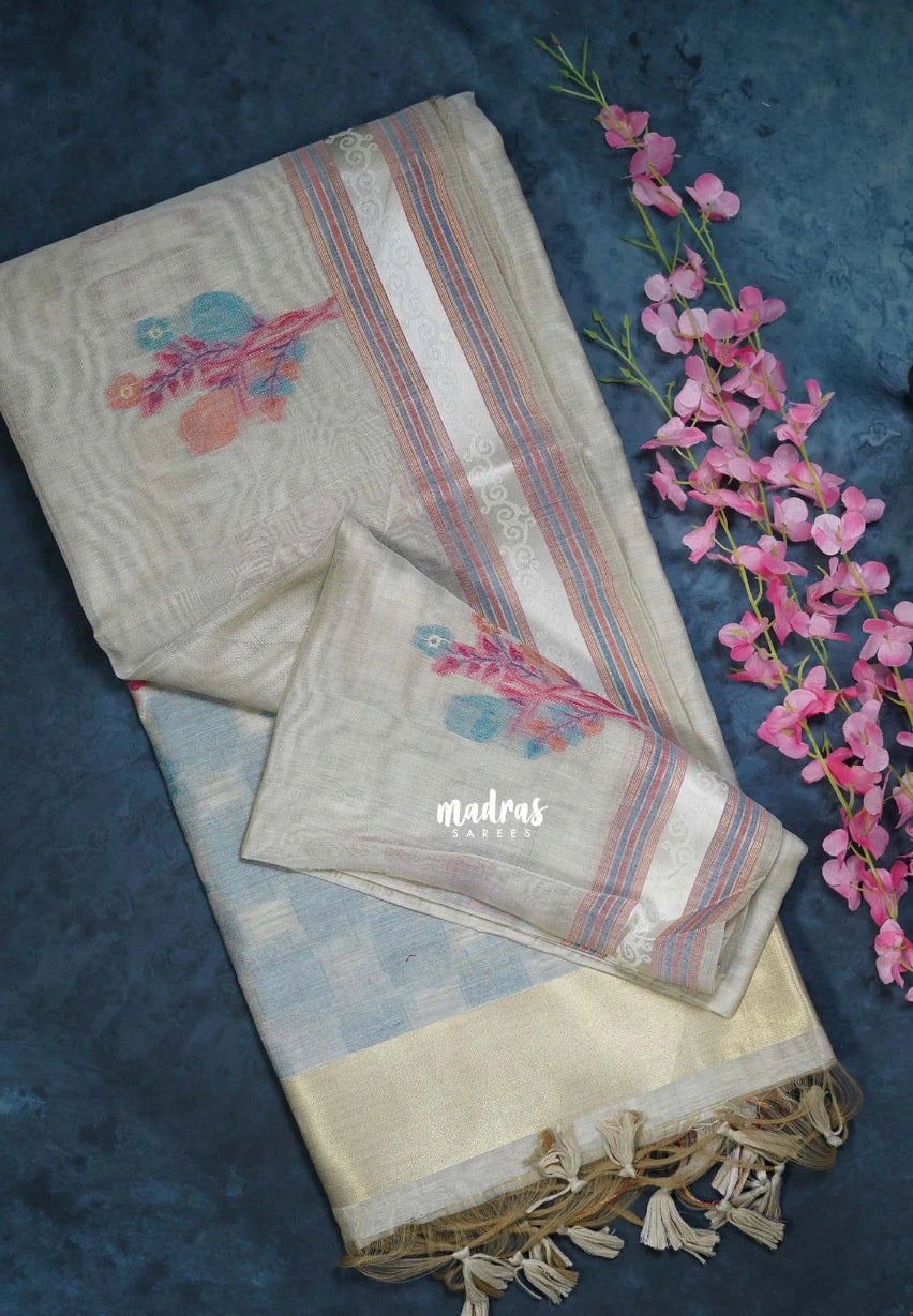 Beige Grey - Muslin Silk with Thread Weaving Pallu with Floral Buttas - Perfect for Office Wear