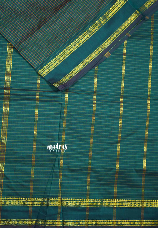Dualshade Green - 10 yards Gadwal silkcotton Madisar saree