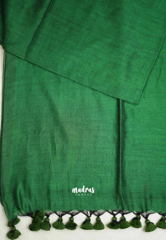 Kotravai - Plain khadi with Raw silk stripes blouse combo - Fresh green