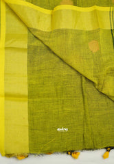 kannamma  Handwoven Ballbutta linen Bottle green with yellow pallu - Madras Sarees 