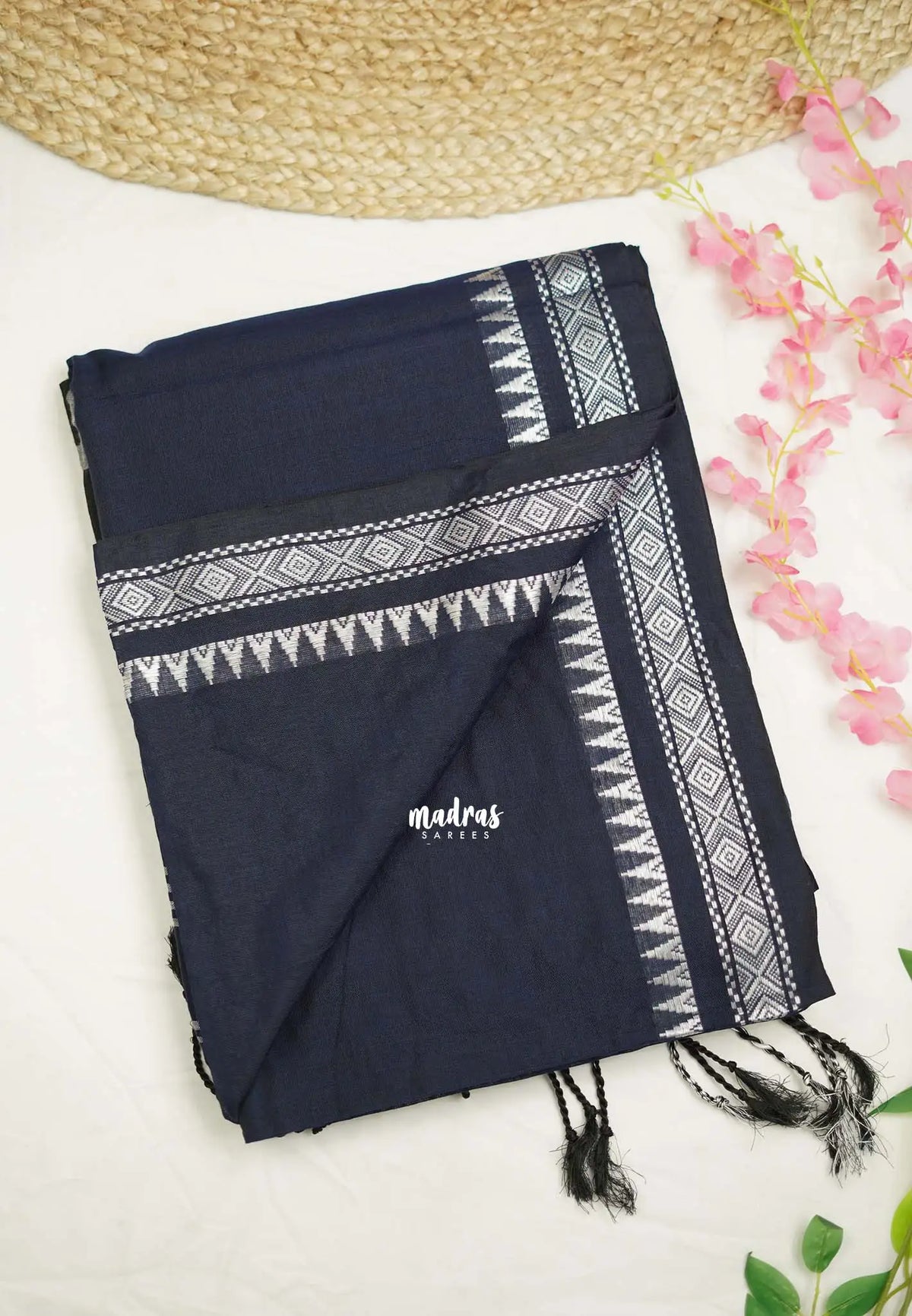 Paavai khadi small border Dark Blue