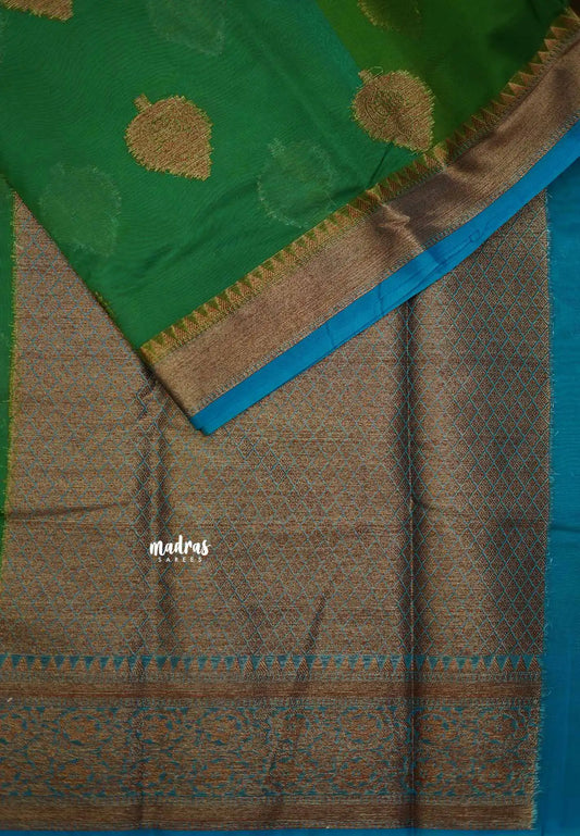 Durga - Traditional Banarasi rich weaving saree - Bottle green with blue