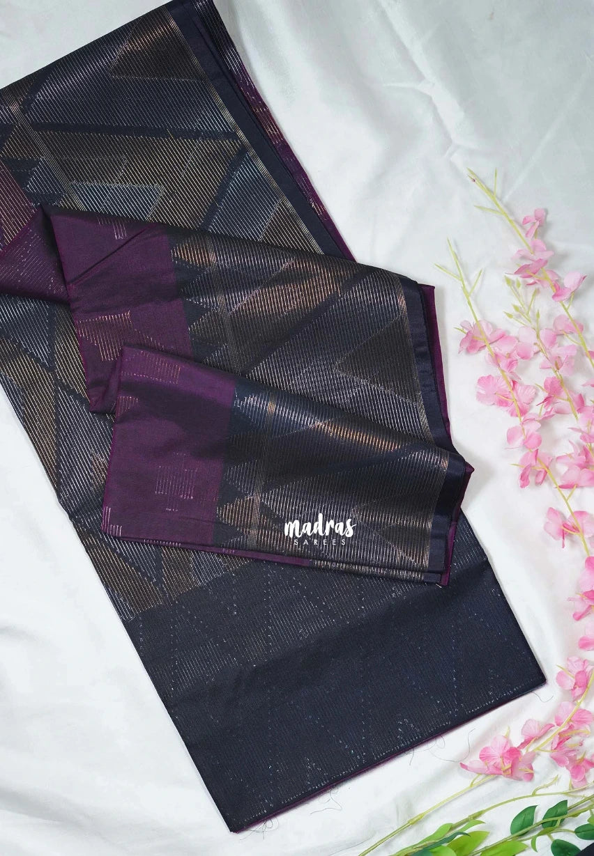 Jamun Purple - Durga - Banarasi Silk Cotton Saree with Zari Weaving - Best for Temple Visit