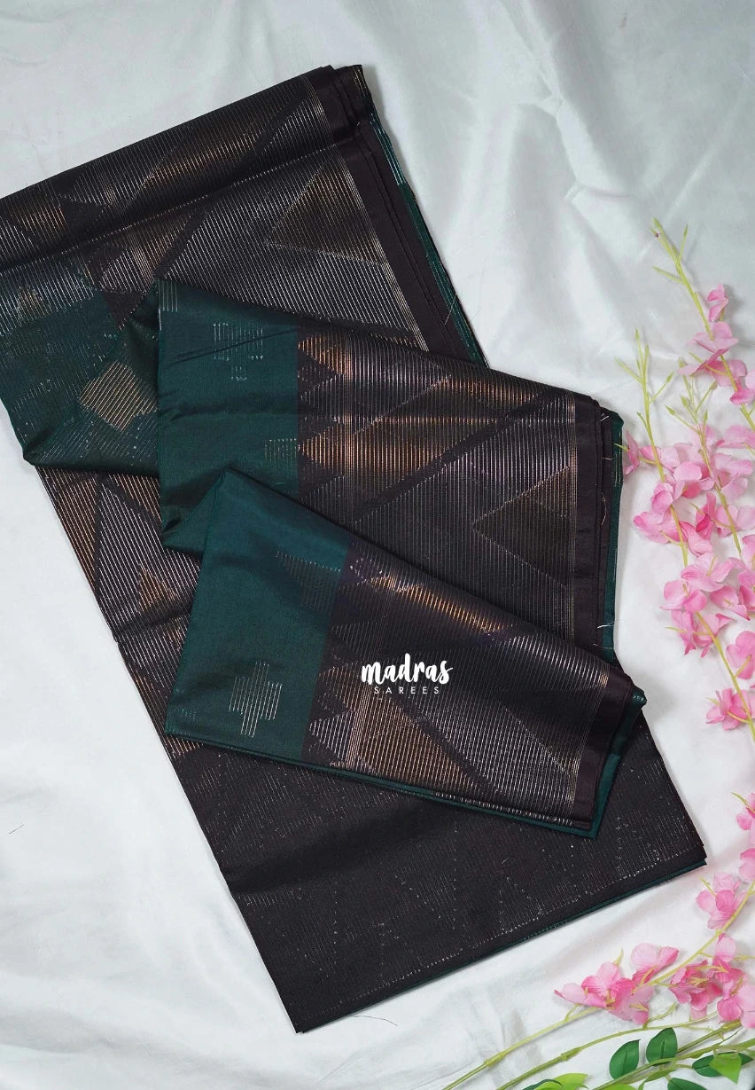 Peacock Jade - Durga - Banarasi Silk Cotton Saree with Zari Weaving - Best for Temple Visit