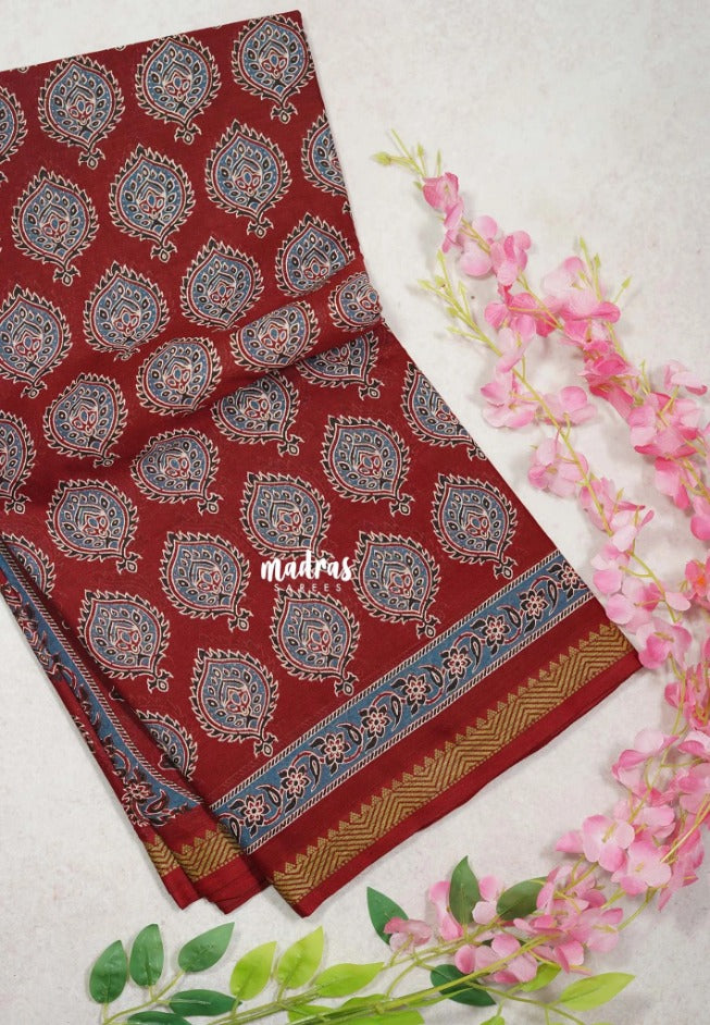 Reddish Maroon D1- Fine Quality Pure Cotton Saree Bagru Prints Body Thread Border - Perfect for Regular Wear | Casual Wear | Summer Wear