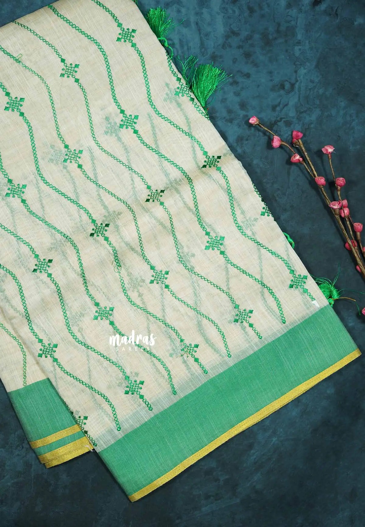Waving - Halfwhite Haasini - Bamboo cotton silk with embroidery