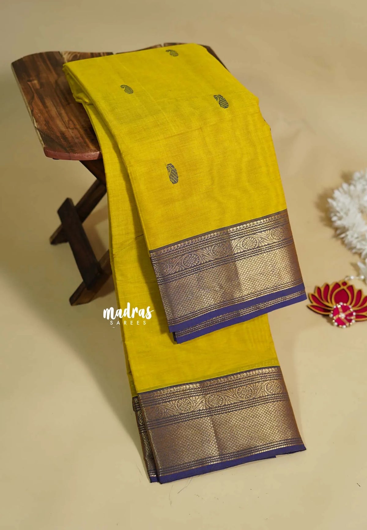 Lime Yellow - Karthigai silk cotton Bavanji border with buttas