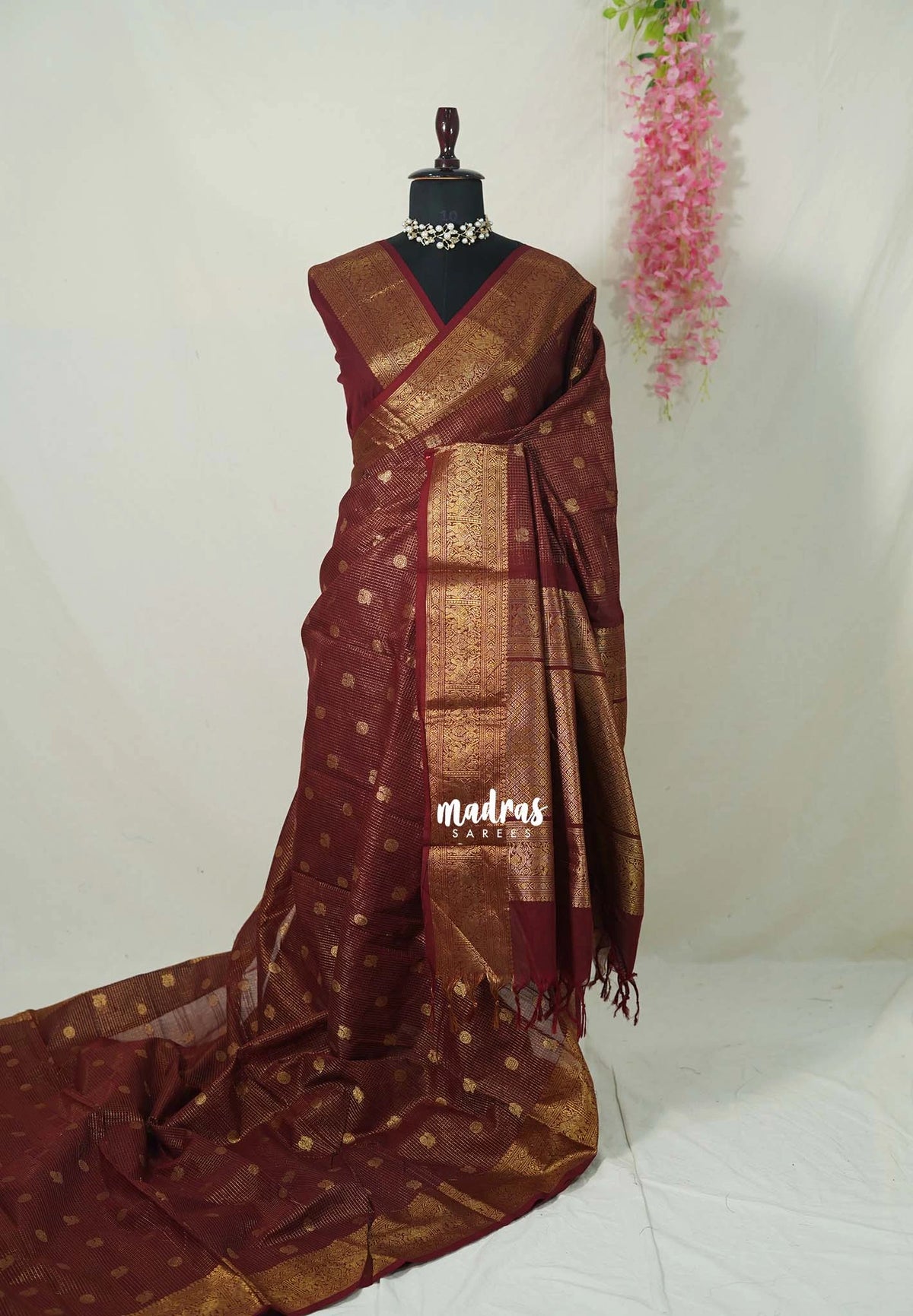 Araku Maroon - Karthigai Mercerised Cotton Muthukattam Rich Pallu and Yaanai, Mayil Border with Mayil Buttas - Best for Wedding Functions