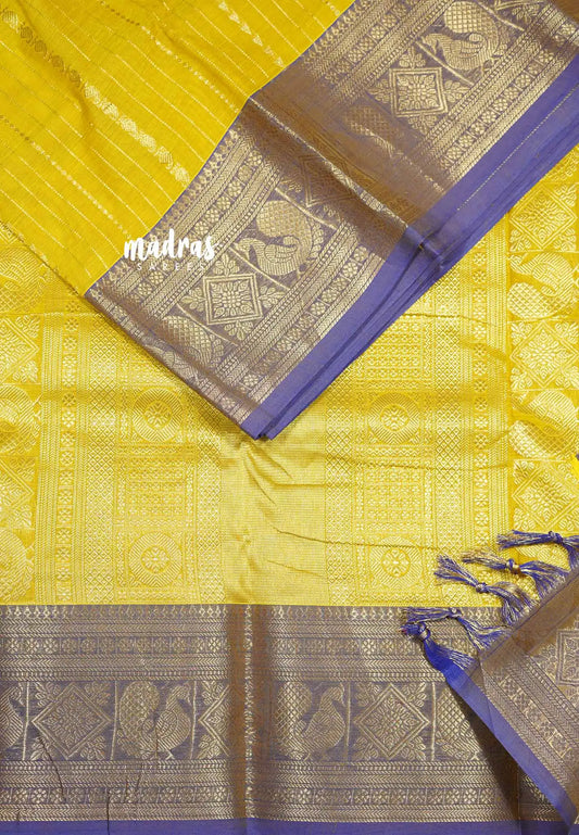 Greenish yellow - Korvai silk cotton rich pallu With vaira oosi body and rettapet border