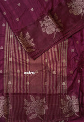 Winered - Madhuram - Soft Matka silk with grooves body and floral border with buttas