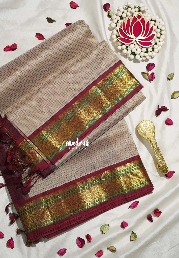 Dry Elachi Green - Meenakshi - Light Weight Pure Silk Cotton Saree Muthu Kattam Traditional Border Contrast Pallu and Blouse - Perfect for Wedding Functions